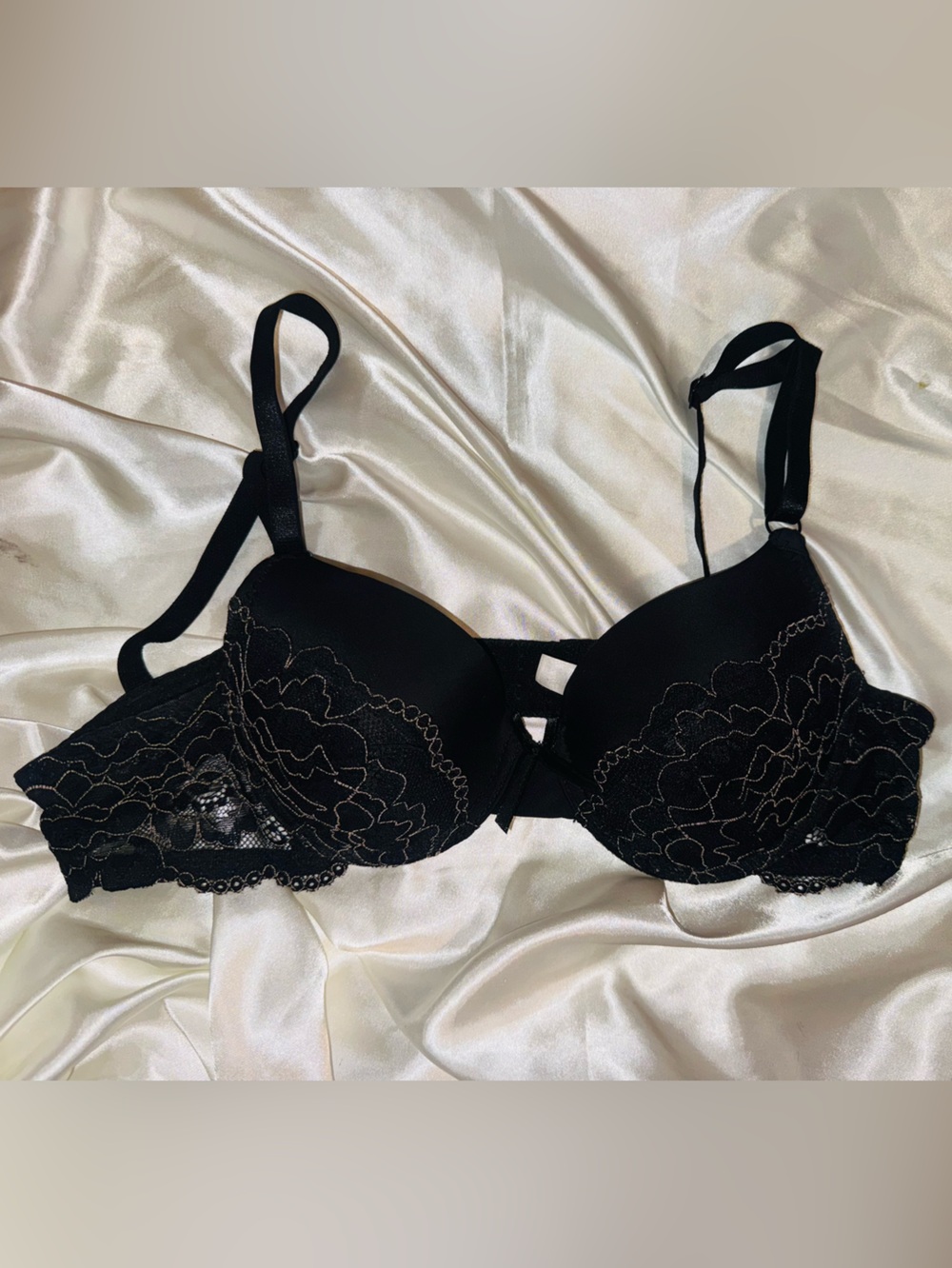 👑 Size 32B Sexy Boudoir Mamia Black Lace-Accent Push-Up Bra